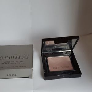 Laura mercier eye colour